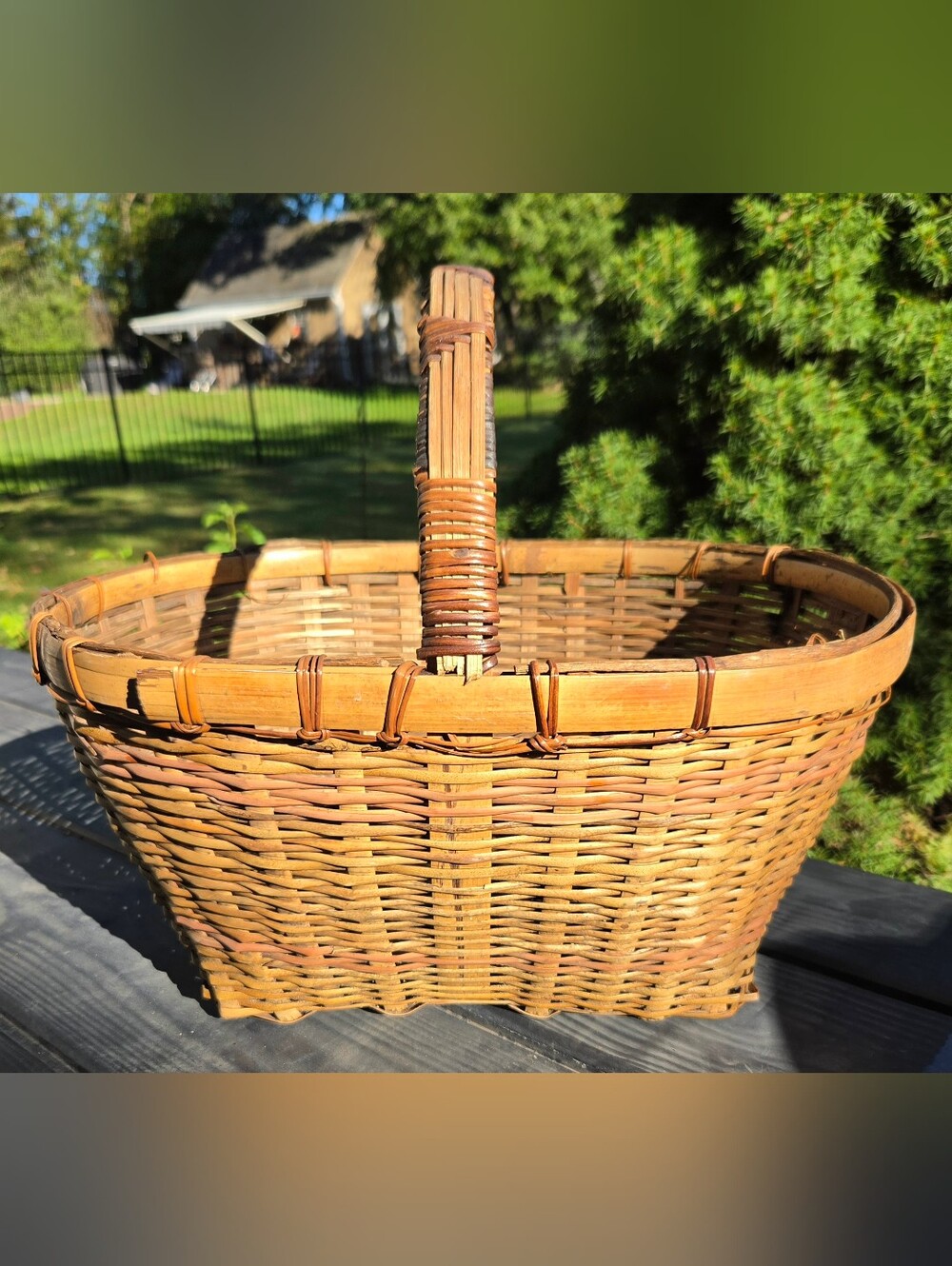 Vtg Unique Large Bi-Colored Woven Basket Gathering Flat Bottomed Rustic